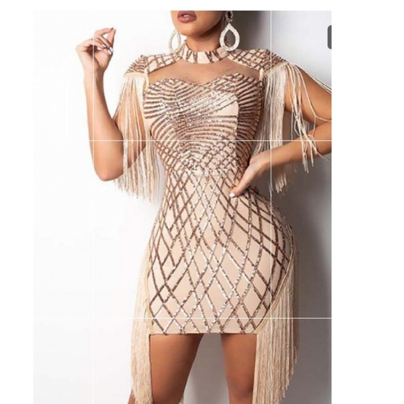 Dress - Picture 2 of 4